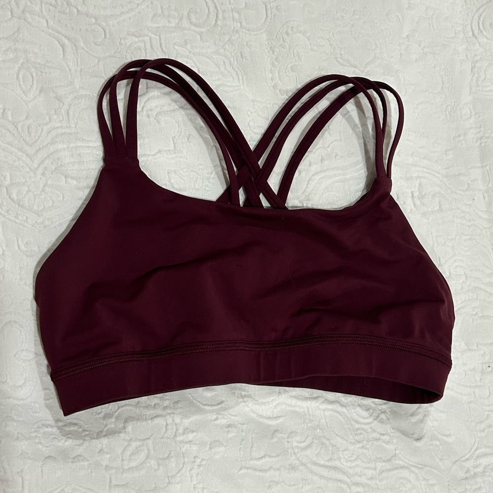 Lululemon sports bra